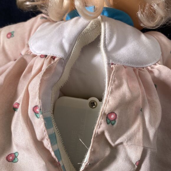 Vintage Tickle Toes Doll 1994 Recites This Little Piggy Phrases Phace Toys - Picture 5 of 5